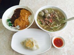 牛庄——华威达牛肉店(黄埔大道西店)-华威达牛庄(黄埔大道西店)