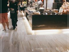 -东方红海鲜百汇(国际大厦店)