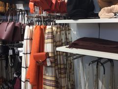 -H&M(天一广场店)