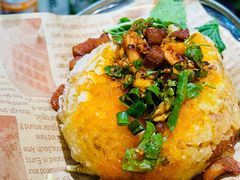 -王奋斗贵州酸汤牛肉火锅