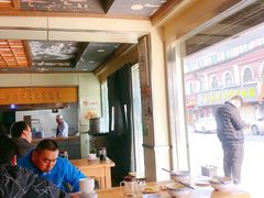 -牛一嘴·兰州牛肉面·大盘鸡(财富中心店)