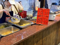 -丽丽三鲜螺蛳粉(田林路店)