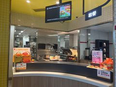 -麦当劳(普陀香溢花城店)