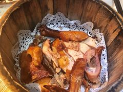 -胡桃里音乐酒馆(曲江店)