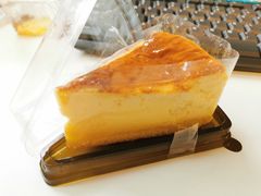 -红宝石·鲜奶小方·海派西点房(联洋店)