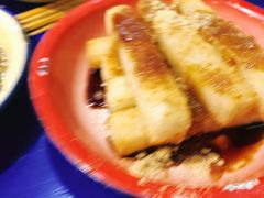 -马路边边串串香(苗栗路店)