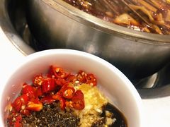 红汤锅-屋头串串(新街里店)
