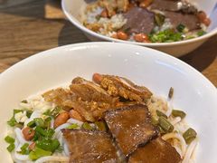 -牛八宝桂林米粉(八里庄店)