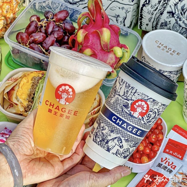 带上霸王茶姬去野营‼️低脂低卡的奶茶我看谁不冲