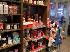 零售区-星巴克(哈尔滨松雷店)