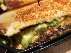 -The Habit Burger Grill 哈比特汉堡(爱琴海店)