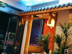 -俏湘厨•地道湘菜(建华南路店)
