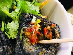 -黑色经典臭豆腐·湖南特产(坡子街店)