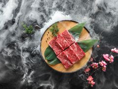 -韩烧牛中牛·甄选黑牛烤肉(黑金店)