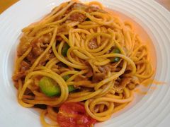 -必胜客(WOW昙华林店)