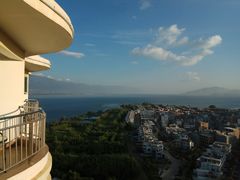 -大理洱海龙湾假日酒店