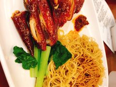 -了凡油鸡饭·面(台北101店)
