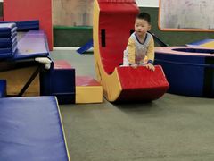 -爱威盛亲子俱乐部·纽约国际早托中心