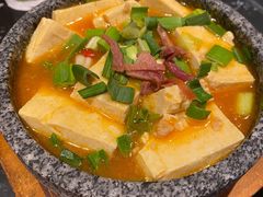 蒜香火腿包浆豆腐-云海肴云南菜·蒸汽石锅鱼(青岛万象城店)