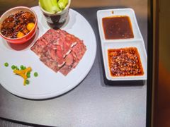 -艳阳天民俗村(公园路店)