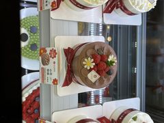 -花花卷卷·鲜食蛋糕(静安久光百货店)