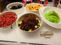 -上海滴水湖皇冠假日酒店