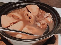 星湖莲藕煲花生-五稻厨房粤西菜(新闻店)