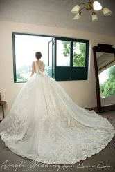 -艾米丽婚纱礼服