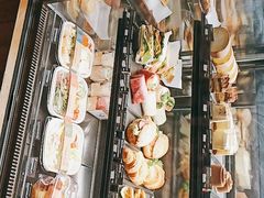 -星巴克臻选(莘庄仲盛店)