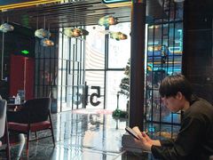 -屋有岛沉浸游戏旗舰店(中山公园店)