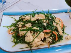 -三江源美食城
