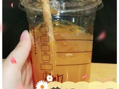 冰摇桃桃乌龙茶-星巴克(红房子店)