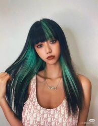 -时尚殿堂明星门店