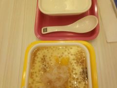 杏仁茶汤丸和杨枝甘露-满记甜品(荟聚购物中心店)