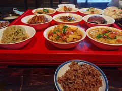 -蓝田九大碗民俗食府(蓝田店)