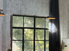 -锅炉咖啡·西餐·音乐酒厂
