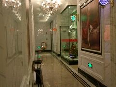 -皇马纯KTV·量贩·聚会(民治店)