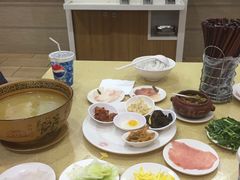 -桥香园云南过桥米线(金马碧鸡店)