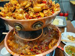 -超越炭火牛蛙火锅鸡(河东店)
