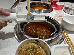 -龍歌自助小火锅(市南金茂湾店)