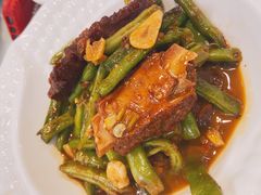 排骨焖扁豆-东四民芳餐厅(世茂工三店)