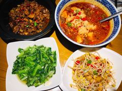 -邻家小馆(银都店)