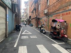 -梁阿婆廿年老牌扣肉糯米饭