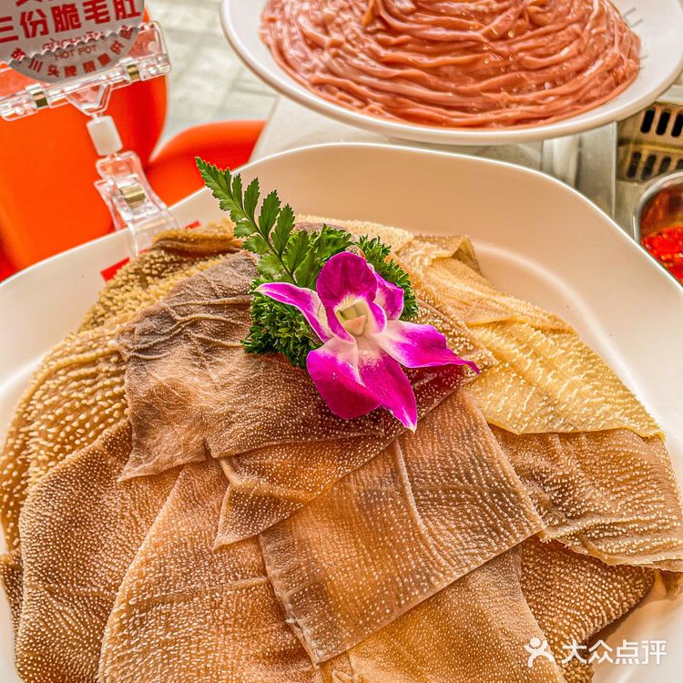 手切水牛毛肚爆脆!这家火锅太绝了