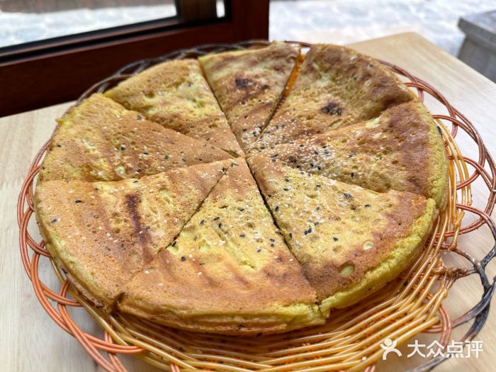 老字号特色藏餐(香格里拉古城店)青稞饼图片