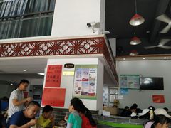 -黄师奶甜品店