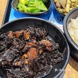 美滋滋的干菜扣肉，太下饭啦！