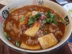 -川流不息·地道川菜·小龙虾(松东路店)