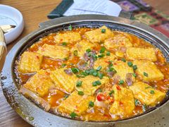 -云海肴·汽锅鸡·云南菜(天山百盛优客店)