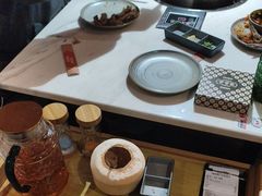 -喃喃椰·糟粕醋·椰子鸡火锅(七堡花园店)